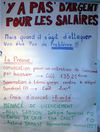 Carrefour Etampes : affichages de FO et de la CFDT 